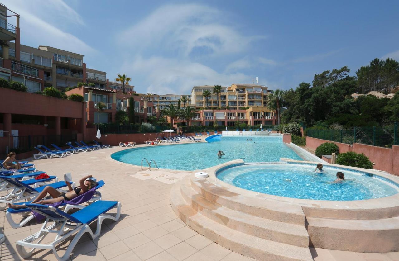 Vue Mer Et Esterel Sur La Baie De Cannes Lägenhet Théoule-sur-Mer Exteriör bild